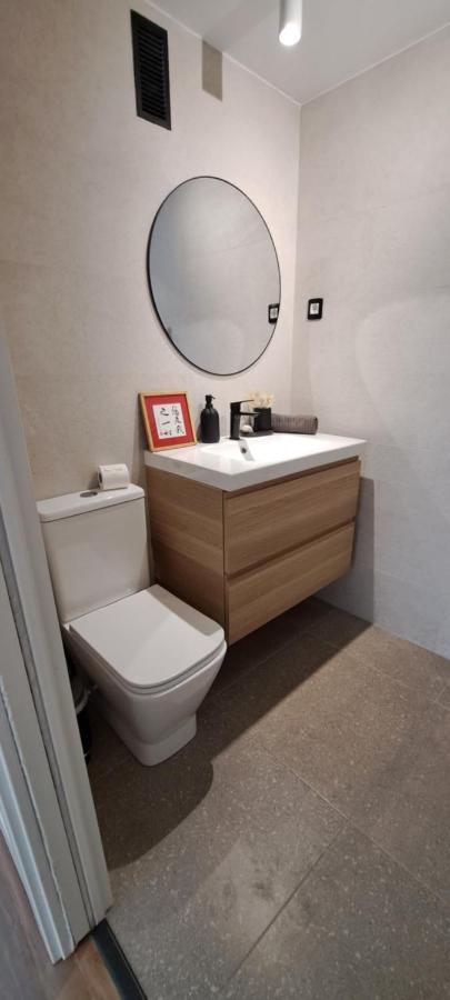 Apartamento Con Suite, Zona De Trabajo Y Yoga Wifi Y Garaje カストロ・ウルディアレス エクステリア 写真